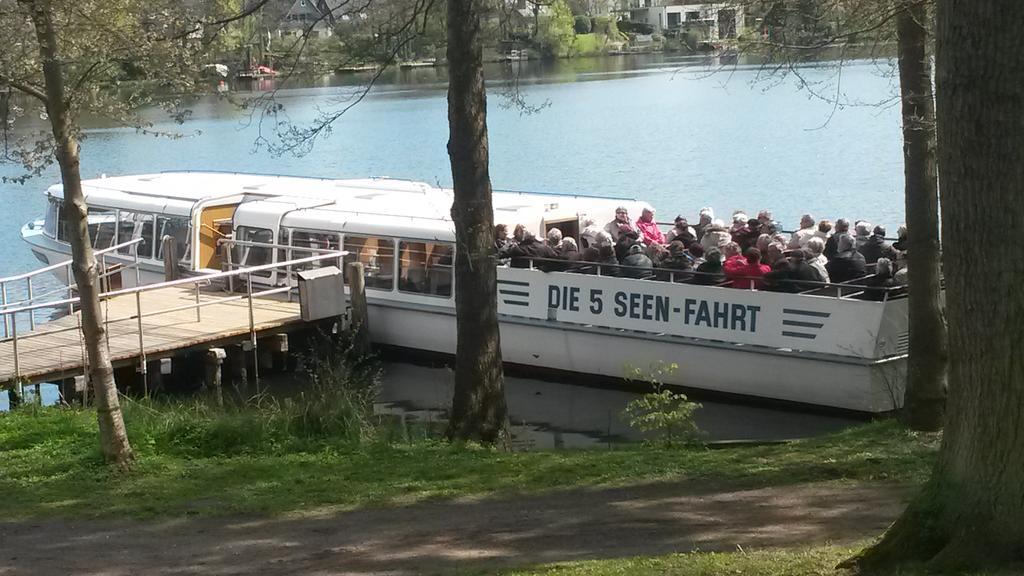 Ploen - Traumhafter Seeblick Buitenkant foto